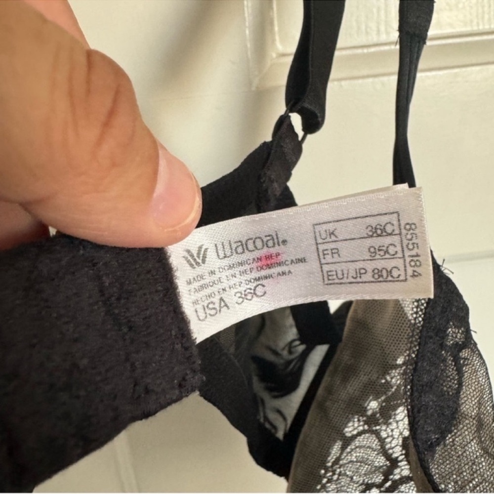 Wacoal Captivation black lace 855184 bra size‎ 36C - Picture 5 of 7